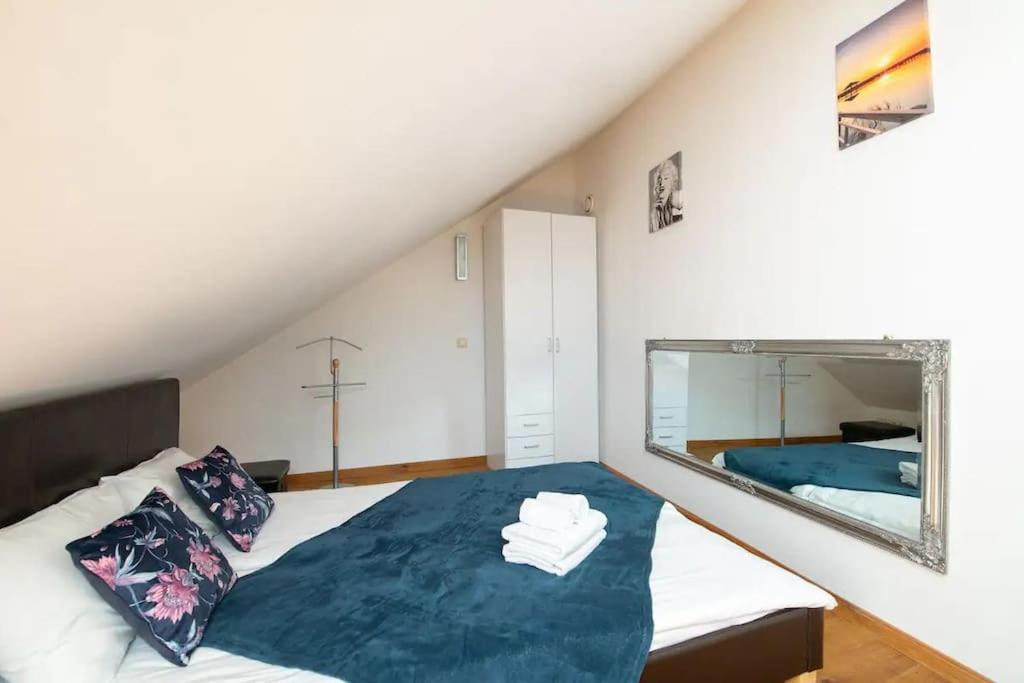 Cozy 3 Story House In Old Town Holiday home Tallinn