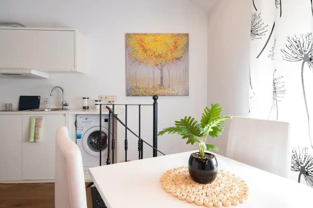 Cozy 3 Story House In Old Town Holiday home Tallinn